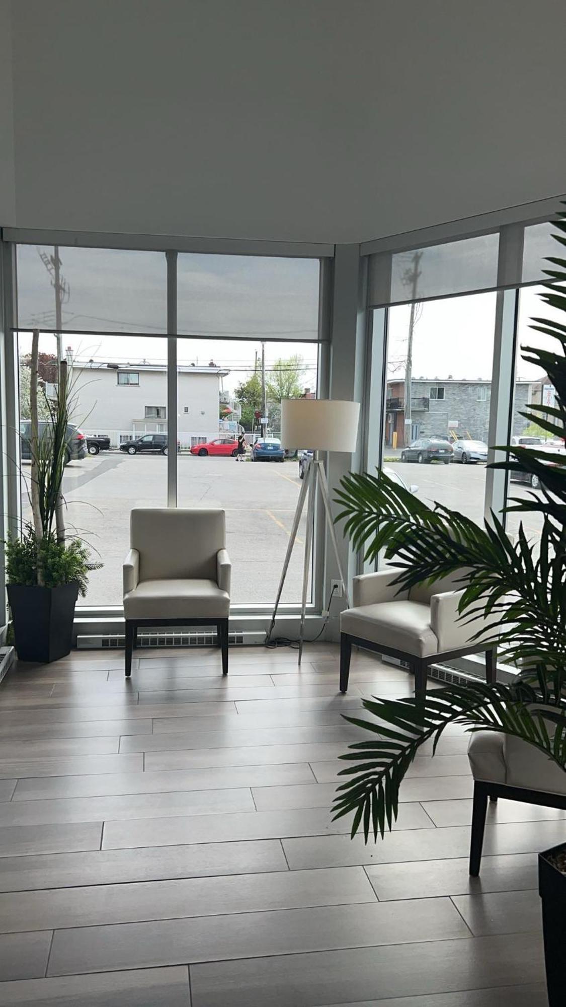Newstar 3* Montréal